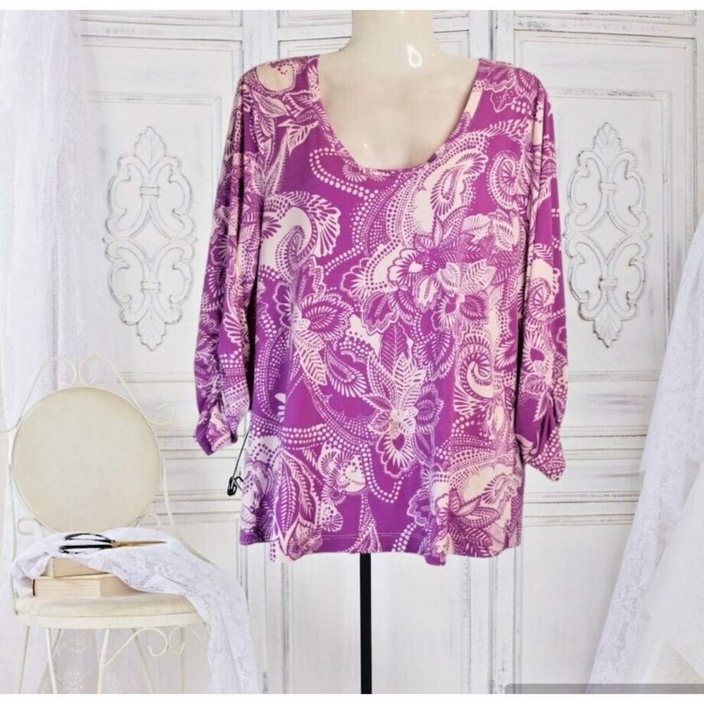 Chico's Women's Top Purple Paisley Design Liquid Knit Ruched Sleeve Size Medium